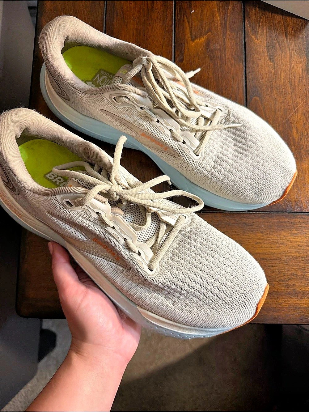 Brooks Glycerin 21 Athletic Running Shoes in Beige & Orange